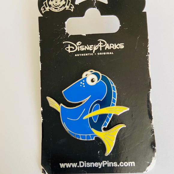 Disney Other - Disney Pixar Finding Nemo Collectable Pin- Dory